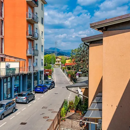 Daire Villaggio Hospital House Bergamo