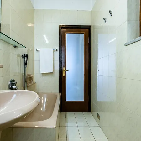 Villaggio Hospital House * ברגמו