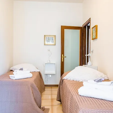 Villaggio Hospital House Apartmán